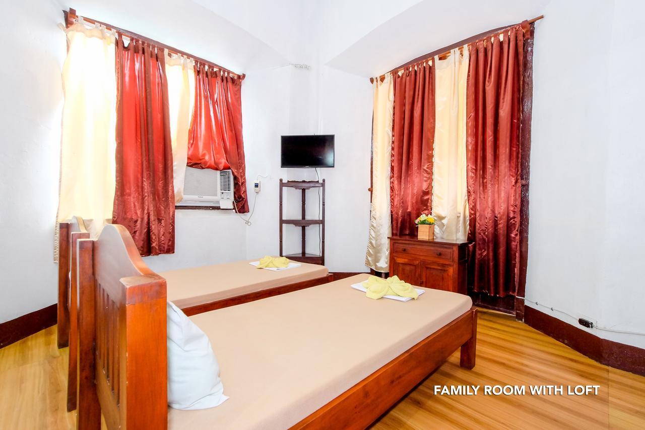 Zen Rooms Calle Crisologo Виган Экстерьер фото