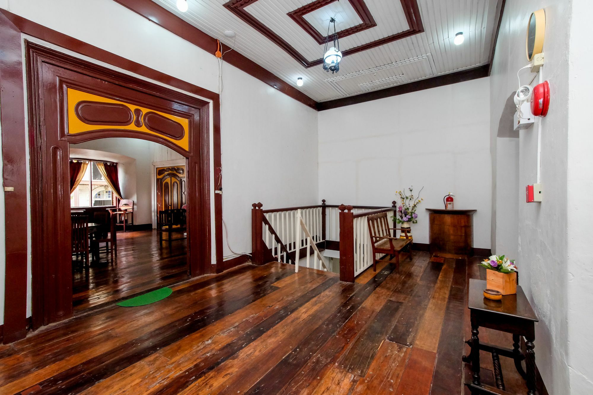 Zen Rooms Calle Crisologo Виган Экстерьер фото